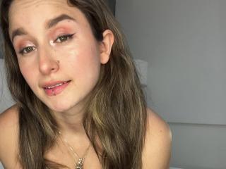 Se komplett profil för MilaGonz