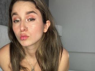 Ver a ficha detalhada de MilaGonz