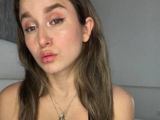 Ver la ficha detallada de MilaGonz