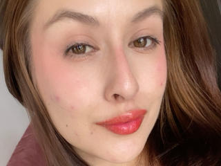 Se komplett profil för IsabellaPalacio