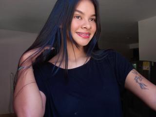 Se komplett profil för Yurimy