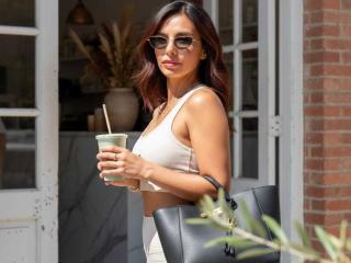 Ver la ficha detallada de RoxaneMoore