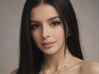 Ver la ficha detallada de IsabellaJames