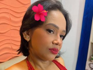 Ver a ficha detalhada de LoraineClof