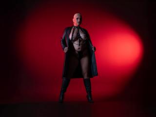 Ver a ficha detalhada de GianellaCox