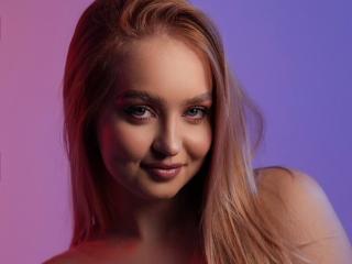 Ver la ficha detallada de ElyssaWetX