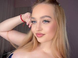 Ver a ficha detalhada de ElyssaWetX