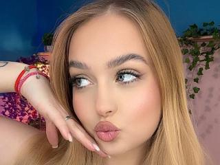 Ver la ficha detallada de ElyssaWetX