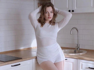 Ver la ficha detallada de KimberlyCristall-hot