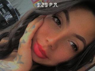 Ver la ficha detallada de GellyCami