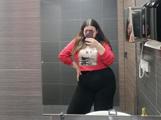 Jaklinna에 대한 상세사항 보기