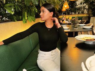 Se komplett profil för ThaliaAres