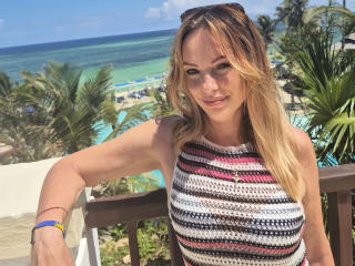 Se komplett profil för SofieHot-sex