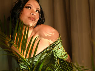 Se komplett profil för MiaMillerr69