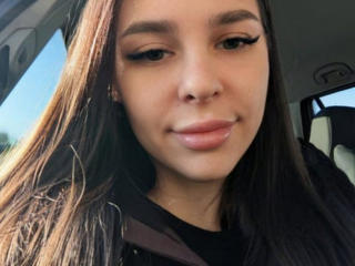 Se komplett profil för VioletaaBell