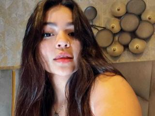 Ver a ficha detalhada de KimDevinne