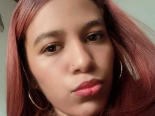 Ver la ficha detallada de ValerieWoods