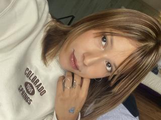 Ver la ficha detallada de KiaraHernandezX