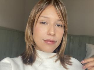 Ver la ficha detallada de KiaraHernandezX