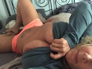 Podívejte se na podrobnou kartu Kim-Van-Dyke