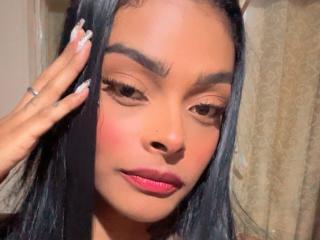 Podívejte se na podrobnou kartu EmmaEbony