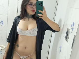 Ver la ficha detallada de PaisleyMour