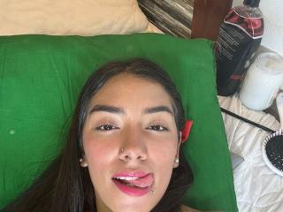 Ver la ficha detallada de SharonKlart