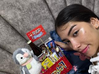 Ver la ficha detallada de SharonKlart