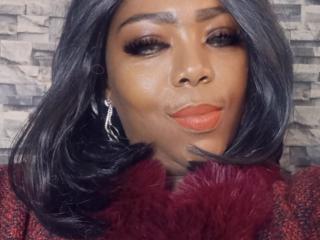 Podívejte se na podrobnou kartu Bellybustywendy