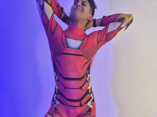 Podívejte se na podrobnou kartu EthanWolff