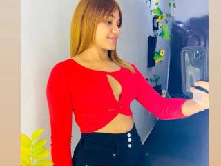 Ver la ficha detallada de KittyLara-hot