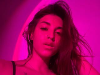 Ver la ficha detallada de DinorahYanke