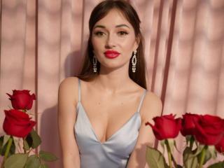 Yksityiskohtaiset tiedot mallista Rouzi