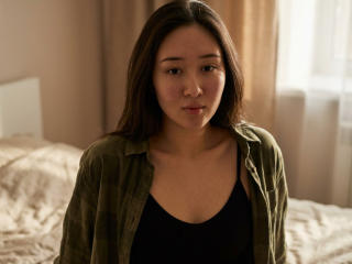 Yksityiskohtaiset tiedot mallista IzettaDingel