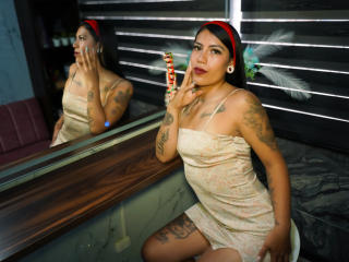 Yksityiskohtaiset tiedot mallista KymCorzo