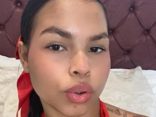 Yksityiskohtaiset tiedot mallista KaelisNoire