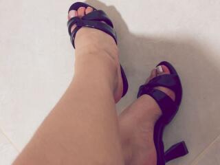 Yksityiskohtaiset tiedot mallista AlisonTatcher