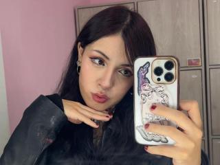 Yksityiskohtaiset tiedot mallista ValeryBeaumont