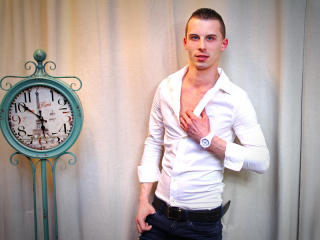 HotLuke - Web cam exciting with this brown hair Horny gay lads 
