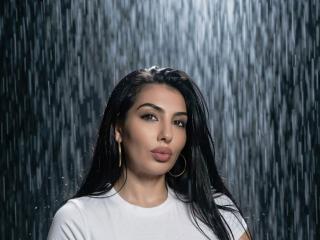 Ver la ficha detallada de BrunetteBabe69