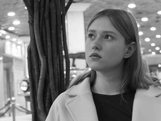 Se komplett profil för MaryaGruen