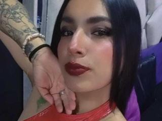 Ver la ficha detallada de KiaraThomsomp