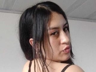 Xem hồ sơ đầy đủ của AmbeerKiss