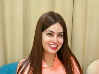 Xem hồ sơ đầy đủ của FeminaConnyX