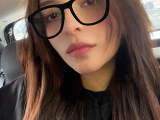 Se dtaljerede oplysninger for AngelinaNoAngel
