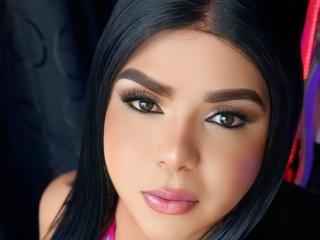 Se dtaljerede oplysninger for SweetSubmissiveGabriela