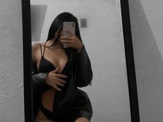 Xem hồ sơ đầy đủ của DianaFernandezz