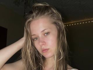 Se dtaljerede oplysninger for LillianaWhang