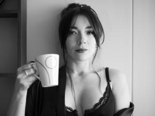 Voir la fiche détaillée de TaniaSandersX