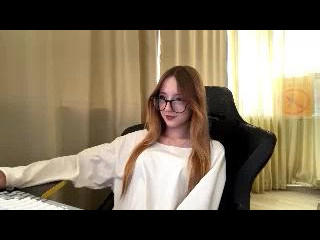 Lásd a RinaChanofsky teljes profilját